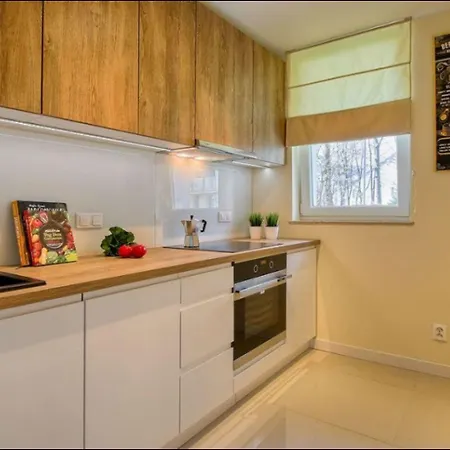 Apartment P&o Saska Kepa